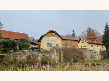 Anwesen in Obertrixen / Mittertrixen