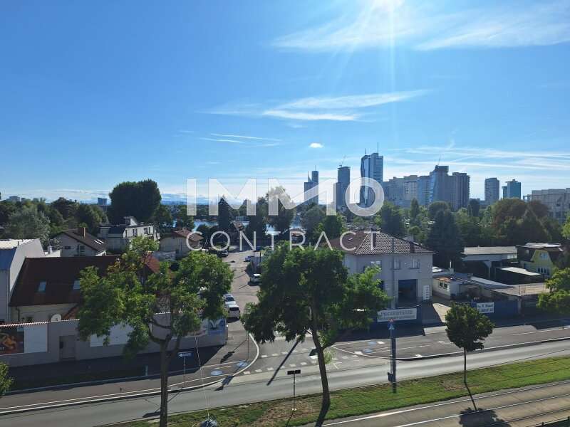 Dachgeschosswohnung in 1220 Wien 