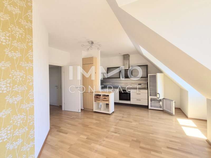 Dachgeschosswohnung in 1230 Wien