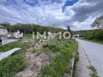 Baugrundstück in Enzersdorf bei Staatz Bild 03