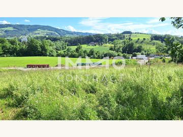 Baugrundstück in Behamberg