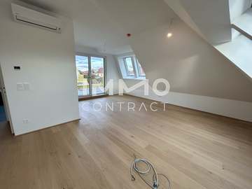 Dachgeschosswohnung in Wien