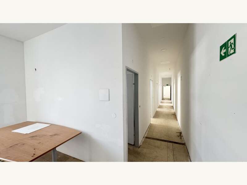 gewerbeobjekt3072-24132894-01.jpg