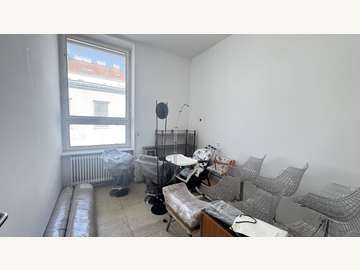 Halle in Wien Bild 08