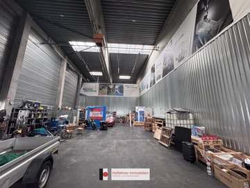 Halle in Wiener Neudorf