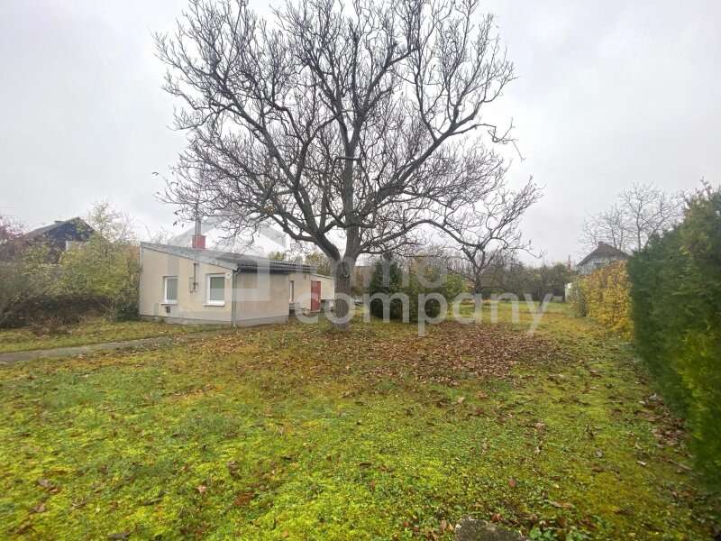 Grundstück in Baden