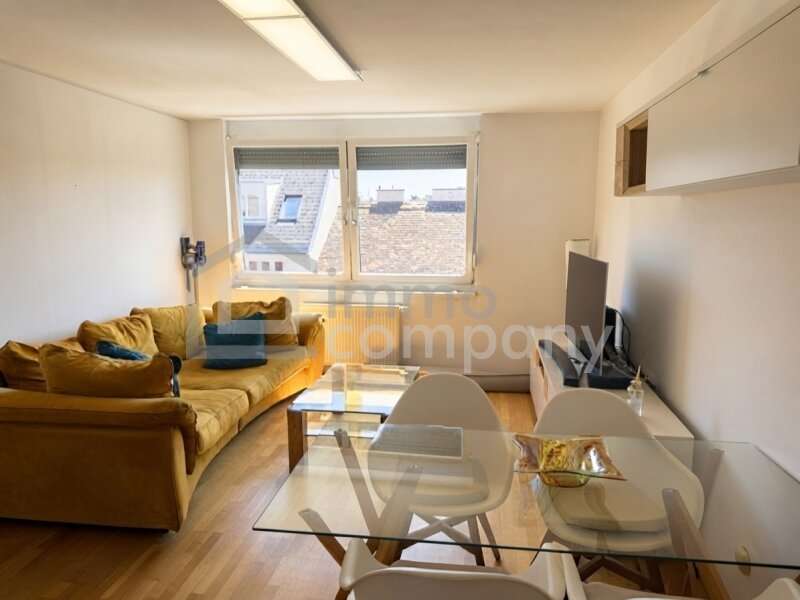 Dachgeschosswohnung in Wien