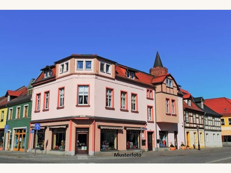 Wohn und Geschäftshaus in Aspach