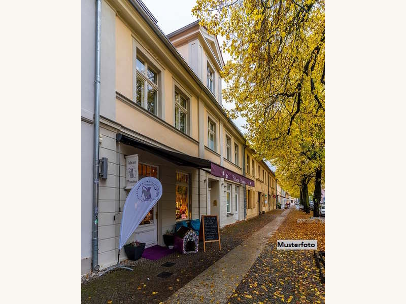 Wohn und Geschäftshaus in Wiener Neustadt