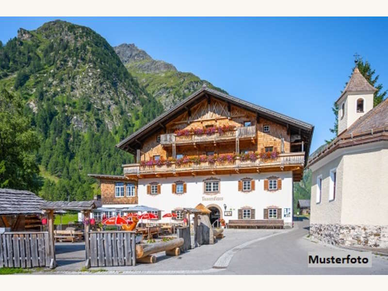 Geschäftshaus in Maria Alm
