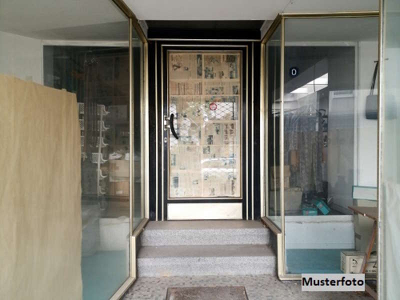 Wohn und Geschäftshaus in 1130 Wien 