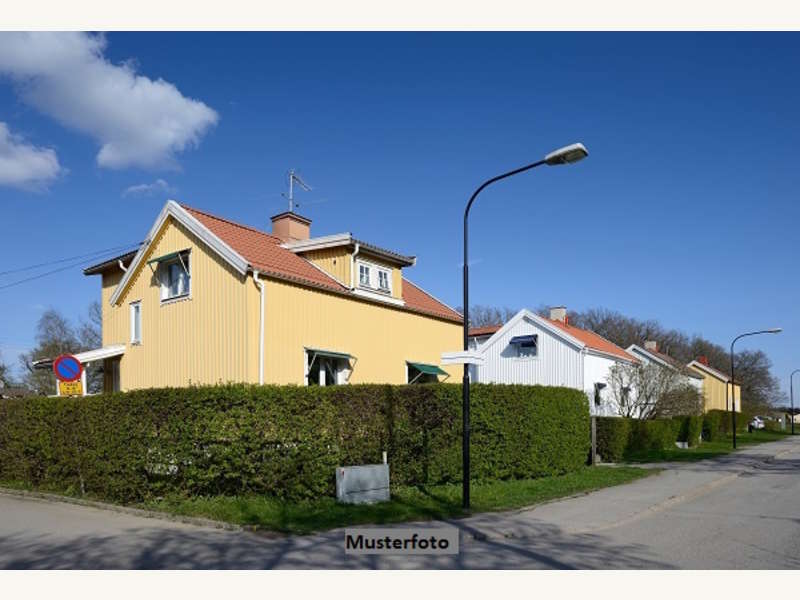Zweifamilienhaus in Roppen