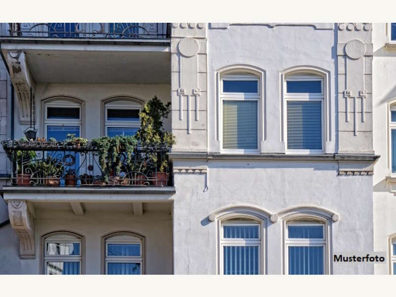 Mehrfamilienhaus in Baden bei Wien
