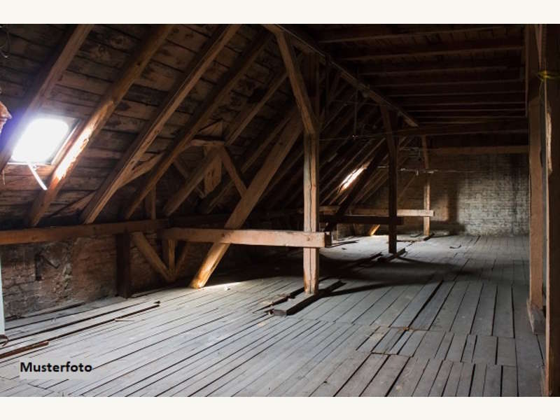 Dachgeschosswohnung in 1180 Wien 