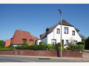 Zweifamilienhaus in Hackerberg