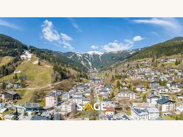 Mehrfamilienhaus in Zell am See