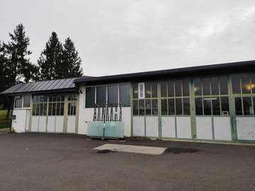 Produktionshalle in Großpetersdorf Bild 02
