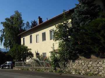 Mehrfamilienhaus in Schwarzau am Steinfeld Bild 02