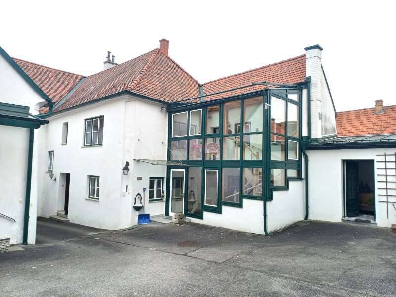Mehrfamilienhaus in Pulkau