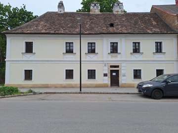 Zweifamilienhaus in Hollabrunn Bild 01