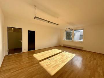 Büro/Praxis in Zell am See