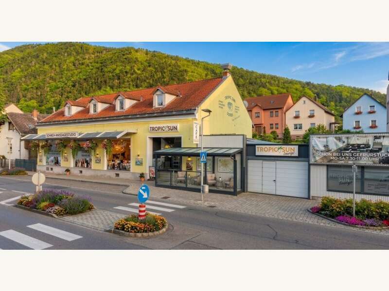 Halle in Gloggnitz